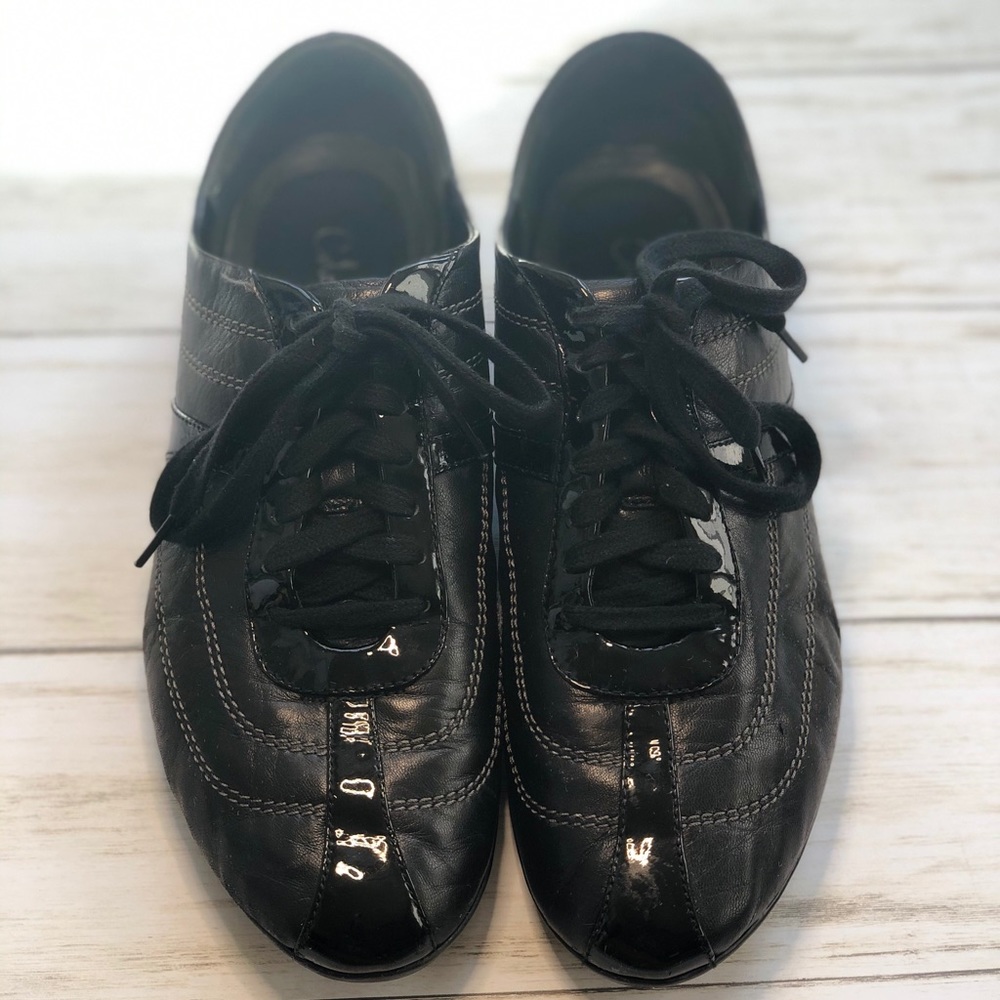 Cole Haan Casual Shoe - Size 8